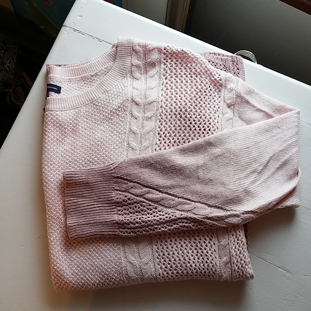 American Eagle ombre sweater